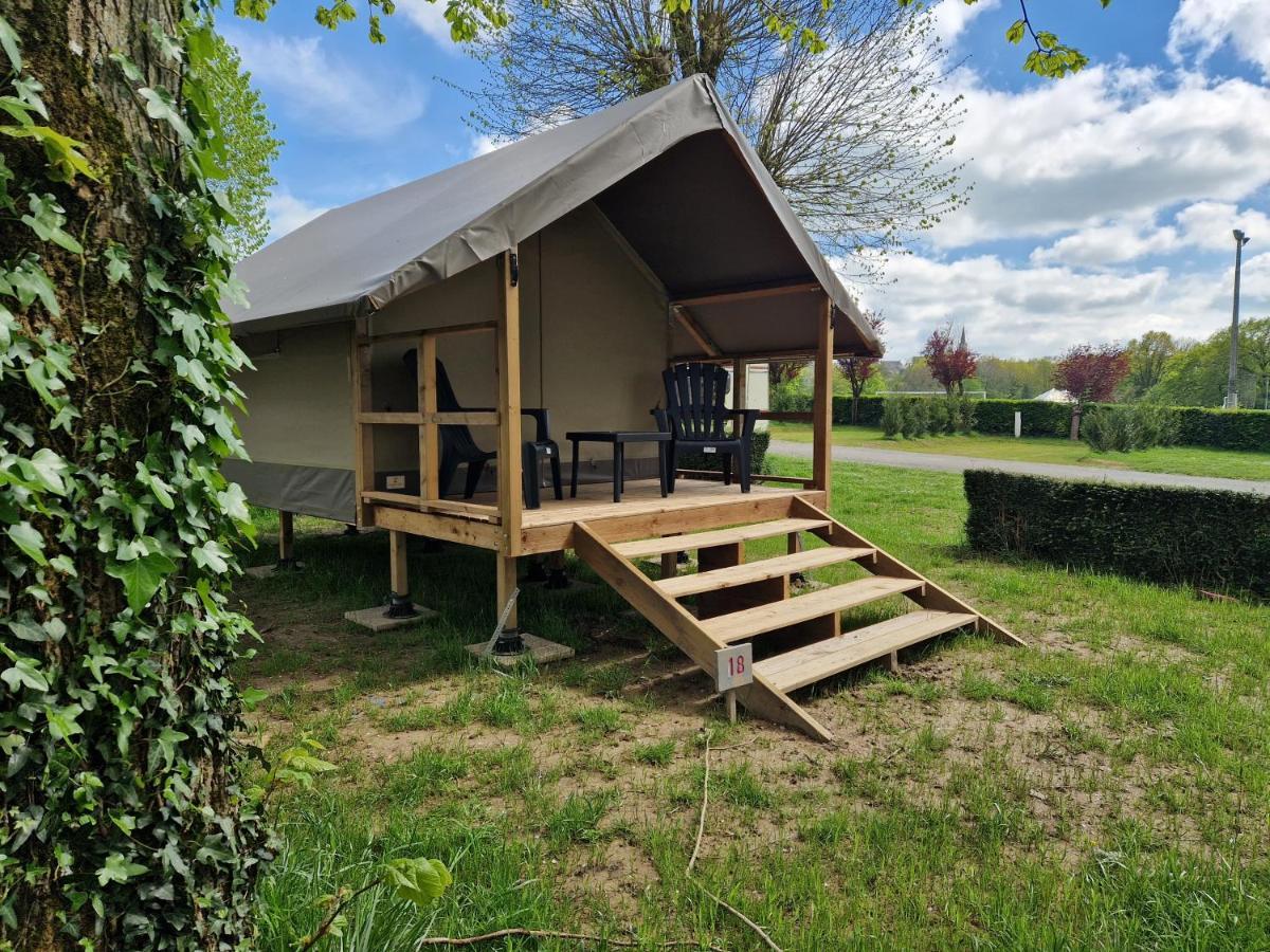 Camping Les Rives Du Lac Bois Morin Exterior photo